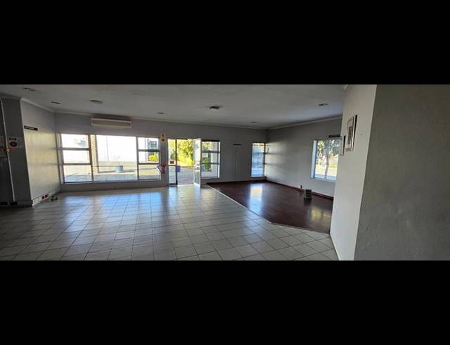 BUSINESS PROPERTY TO RENT IN WORCESTER CENTRAL